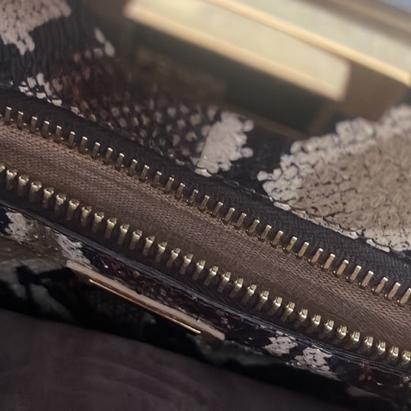 Fendi Peakaboo Tan & Snakeskin Bag - Picture 4 of 10